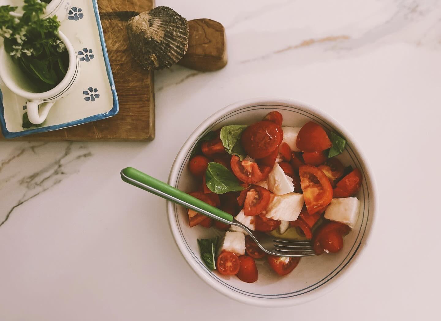 A simple Italian caprese