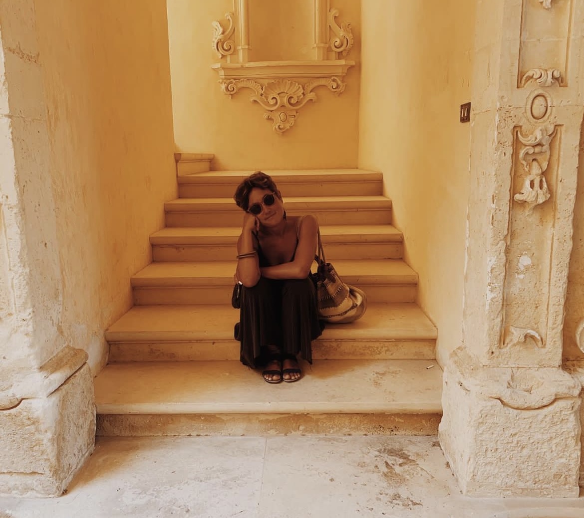 Giulia on baroque stone steps
